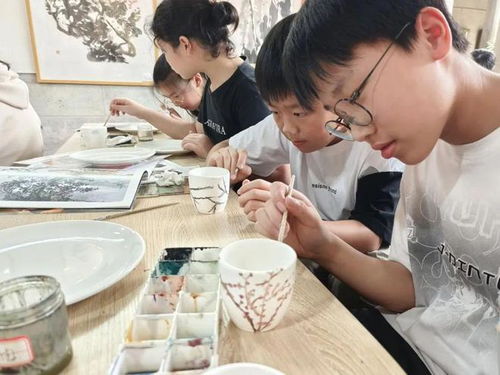 五一有約，陶藝生輝 梅州舉辦陶瓷美術創作志愿體教系列活動